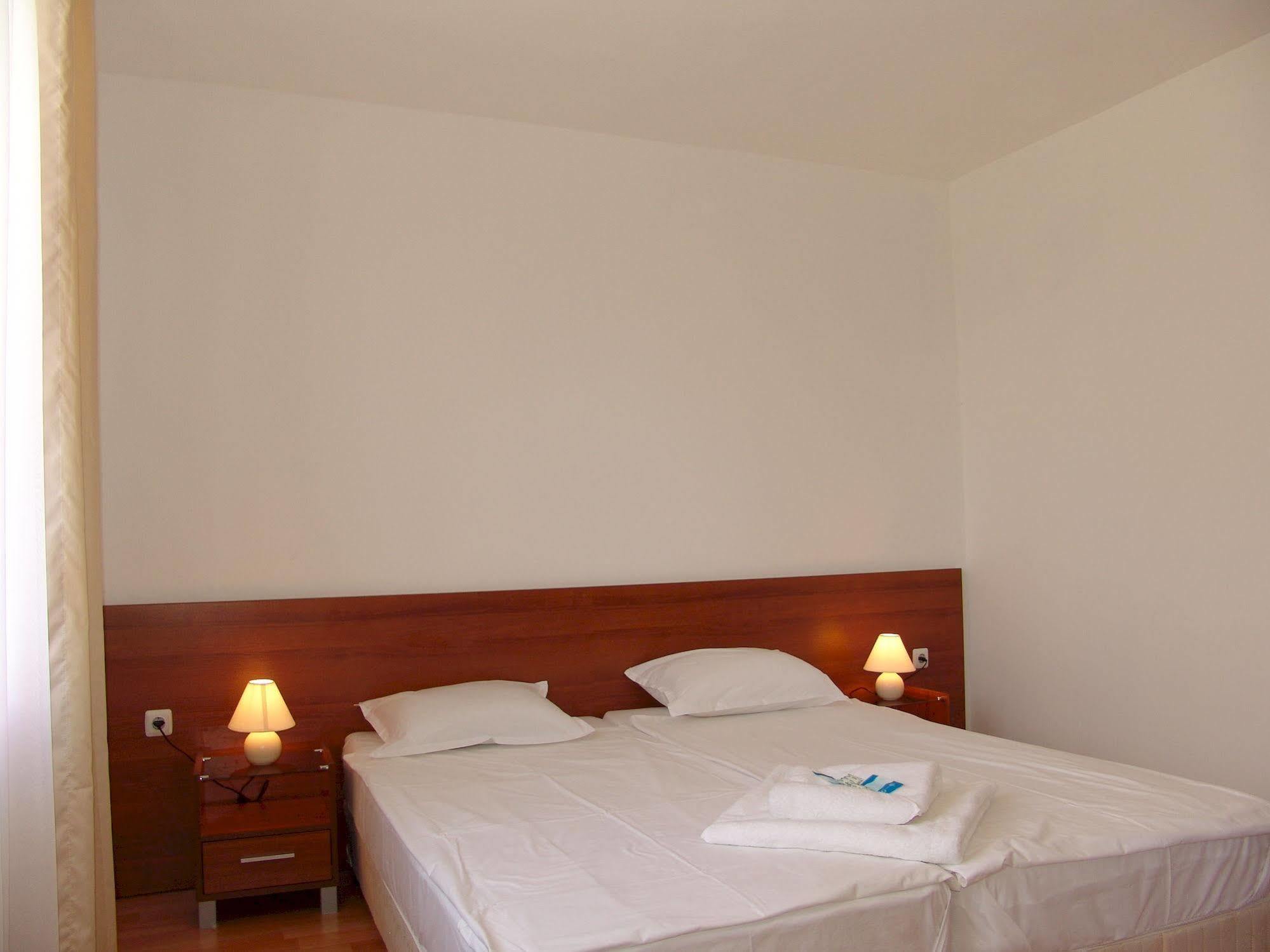 Apart Hotel Kasandra Солнечный берег Экстерьер фото